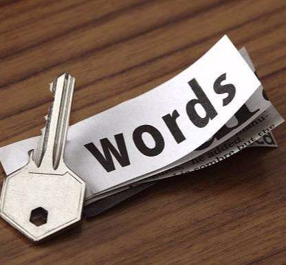 SEM运营时长期没展现的关键词是否可删除？