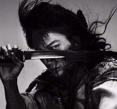 绫野刚主演宫藤官九郎编剧电影《超人剑客》超豪华卡司公布！